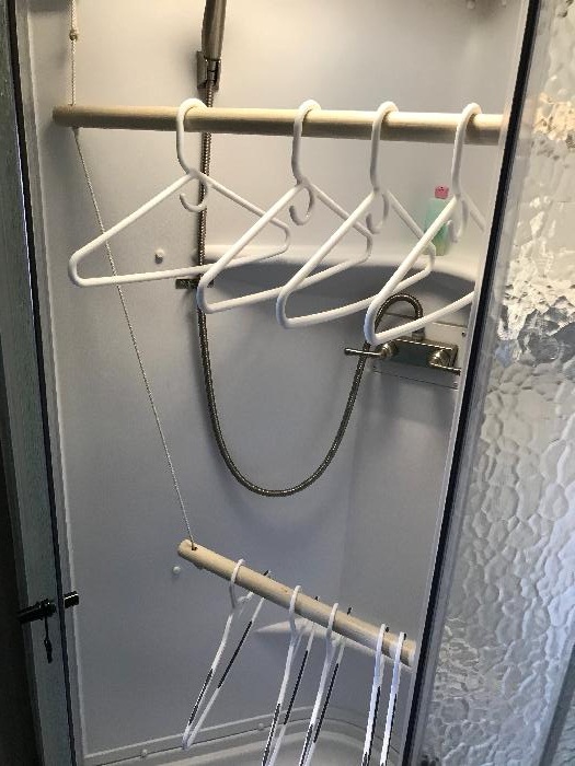 Making A Portable Clothes Drying Area In Your Rv Shower The Wordy Explorers - Diy Clothes Drying Rack For Rv
