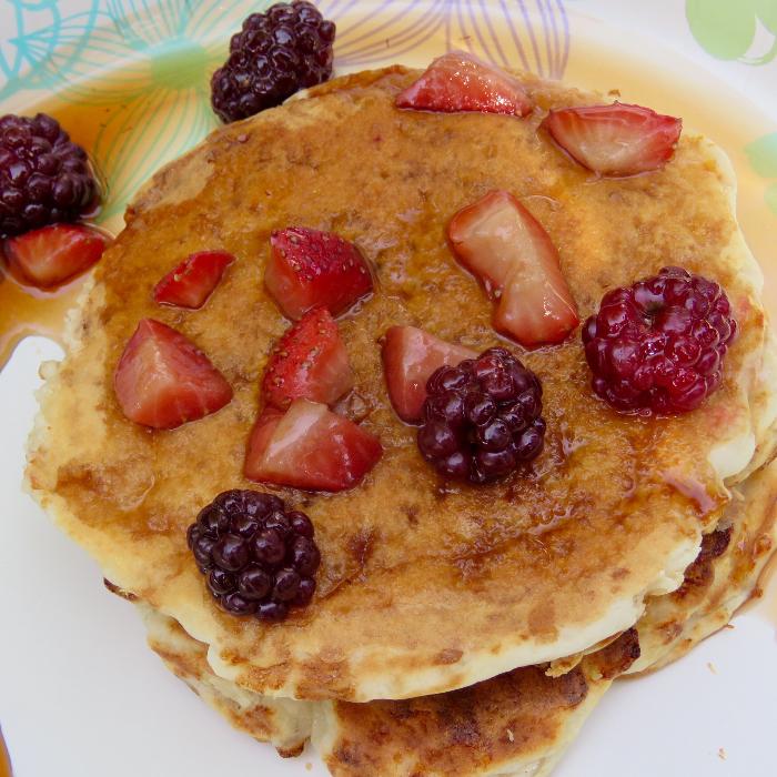 Cheesecake Pancakes with Berry-Maple Syrup