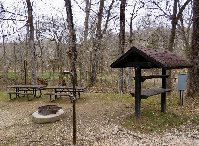 Picnic Area at Red Bluff Campground Loop B, Site 26