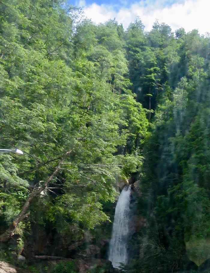 La Virgen Waterfall