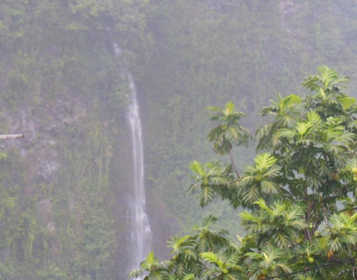 Vaiharuru Falls