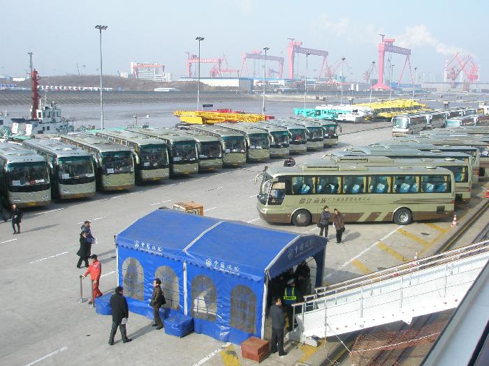 Shuttle Buses for Transport to Shanghai
