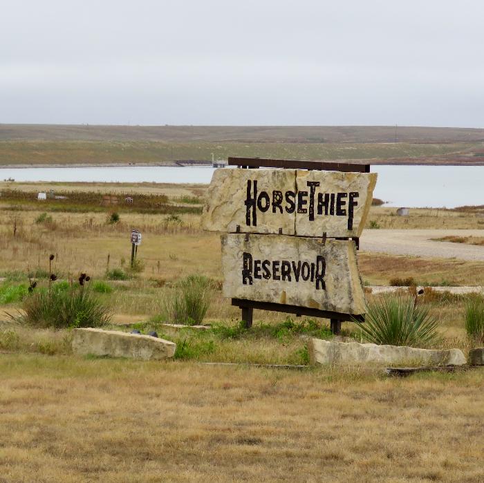 Entrance to Horse Thief Reservoir