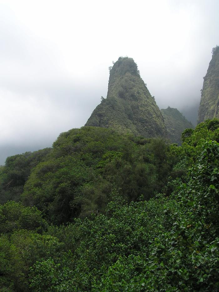 Maui's Iao Valley State Monument
