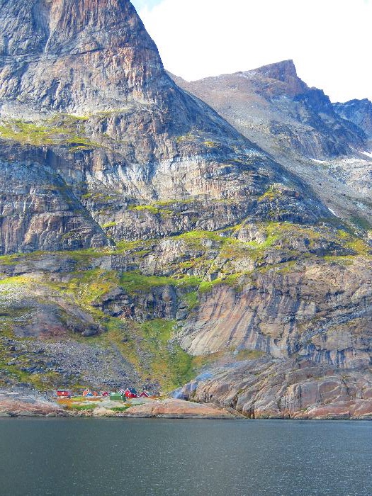 Greenland's Remote Town of Aappilattoq