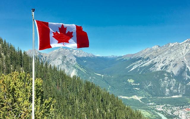Planning to Visit Canada?  Check out these Hikes!