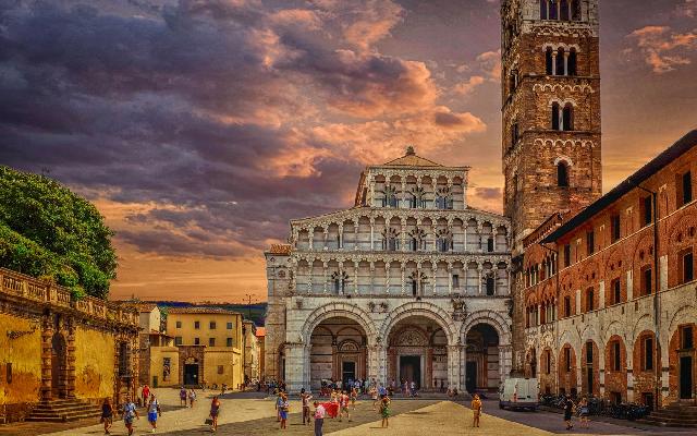 Make the Most of a Visit to Lucca Italy