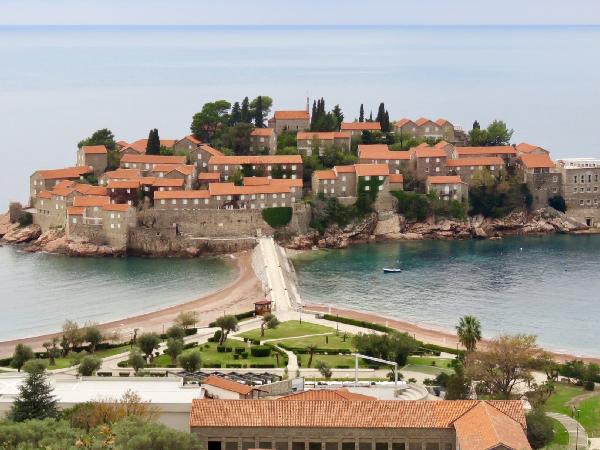 Where the Rich & Famous Vacation in Montenegro