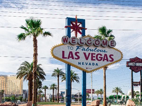 Super Sites In and Near Las Vegas