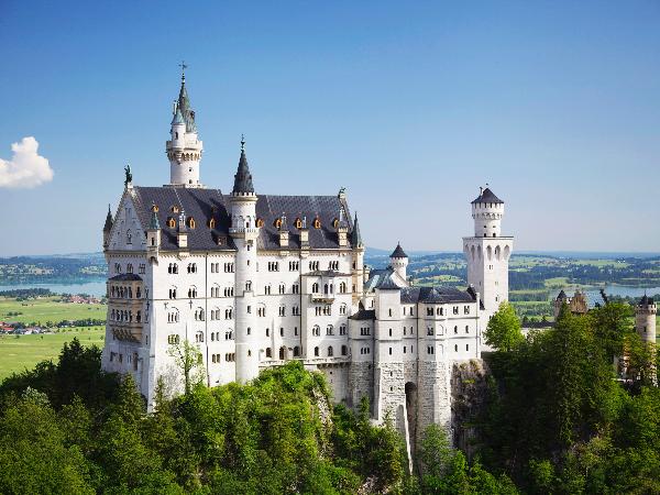 Over 20 Must See Castles Before Coffee