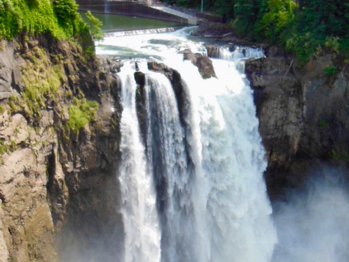 Washington State's Most Popular Waterfall