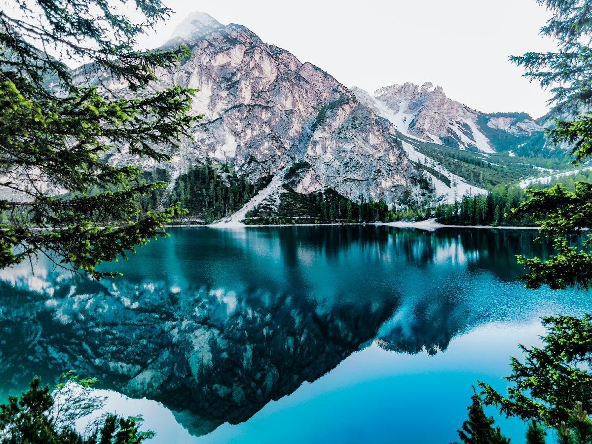 The Best Alpine Lakes Around the World