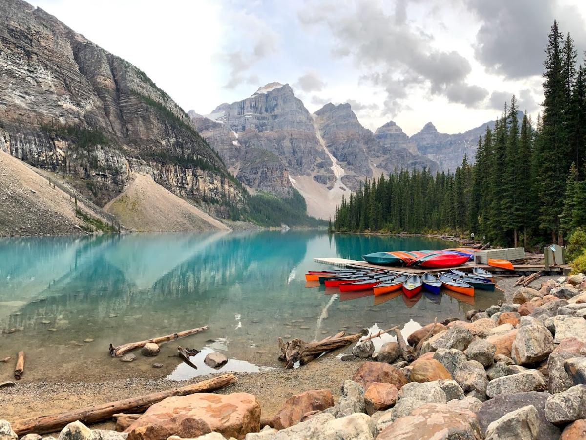 Explore the Beauty of Canada's Rockies on a Road Trip