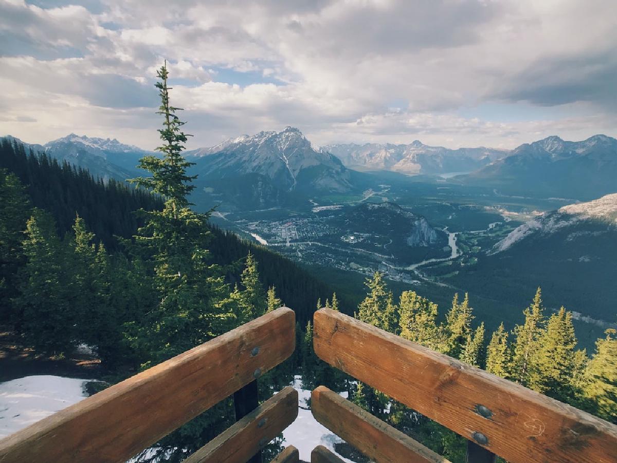 Explore the Banff National Park in Canada
