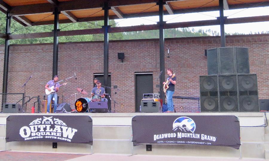 Ryan Chris and The Rough Cuts Free Performance in Deadwood