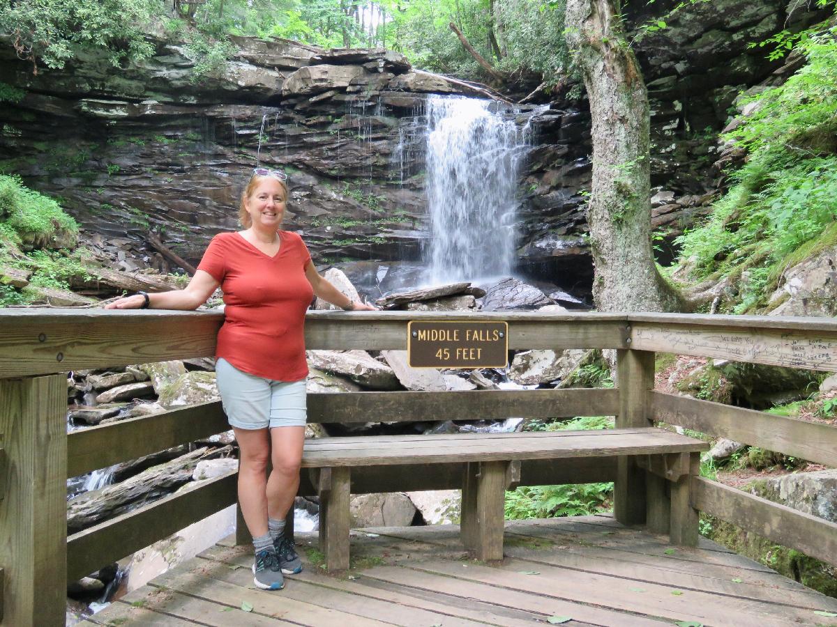 See Three Waterfalls in One Hike at Hills Creek