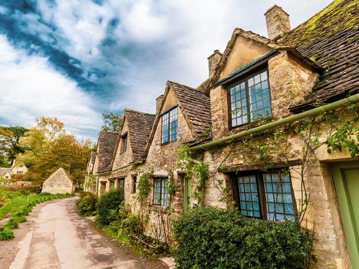Visit the Cotswolds on a Day Trip from London