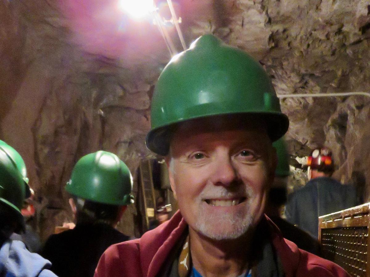 Following the Underground Steps of Iron Ore Miners