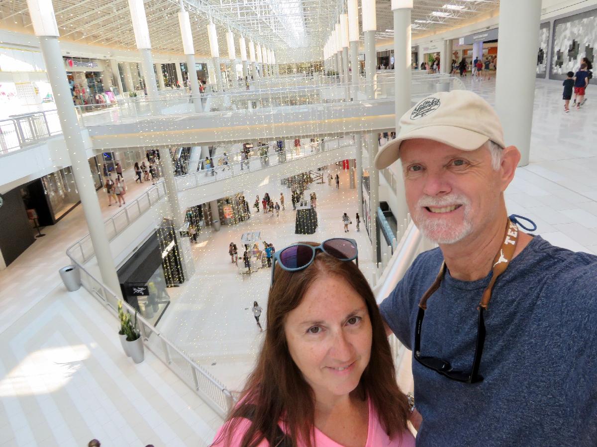 Walk the Floors of North America's Largest Mall