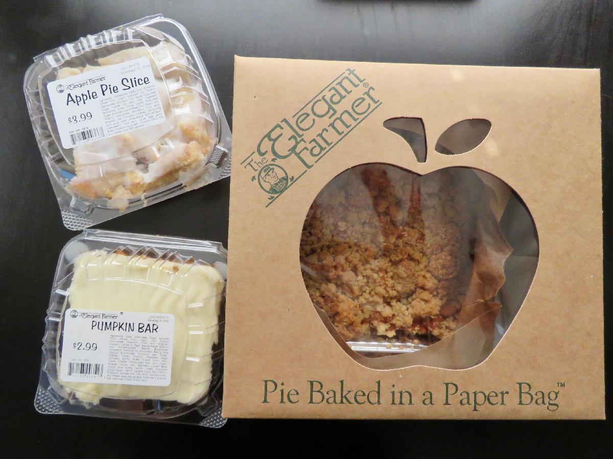 The Elegant Farmer Bakes Pies in a Paper Bag!