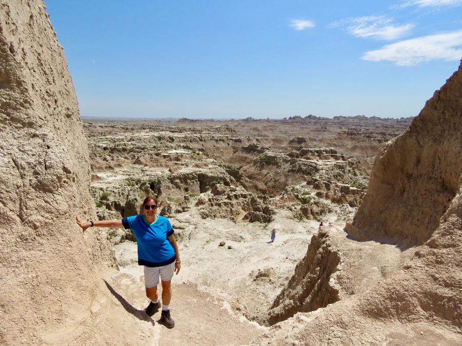 Open Hiking to Badlands Wall