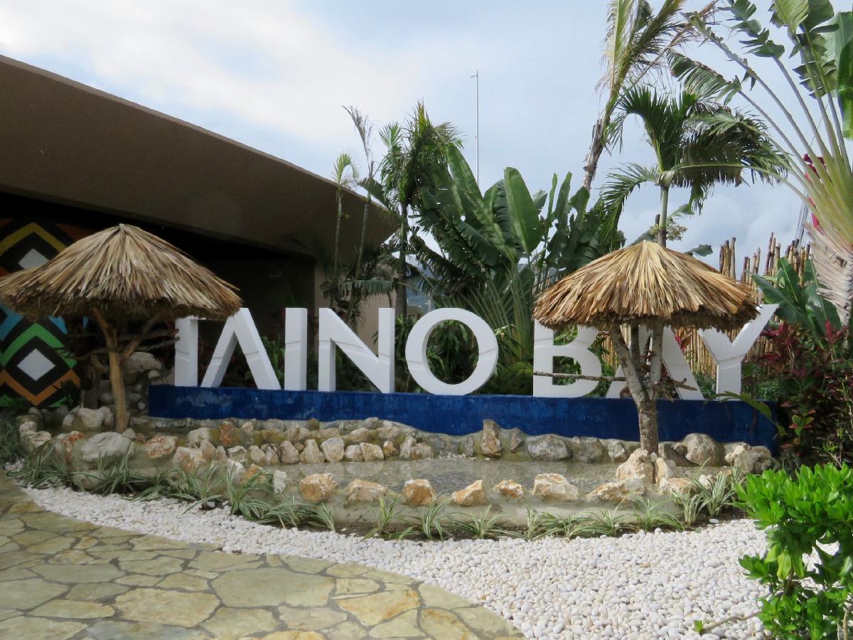 A Warm Welcome at Taino Bay Cruise Terminal