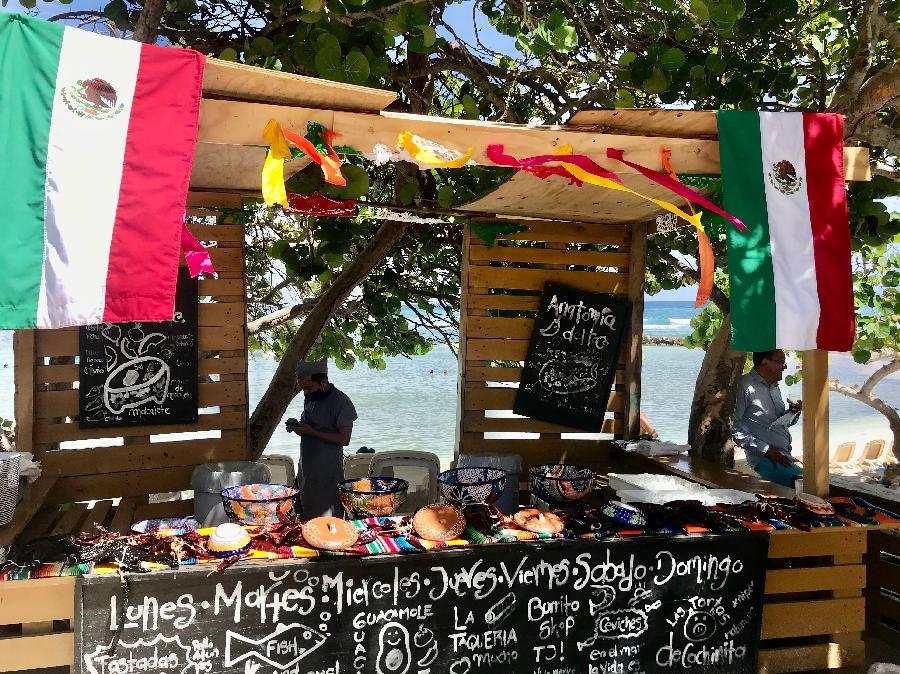 What's for Lunch at Bahia Principe Luxury Akumal?