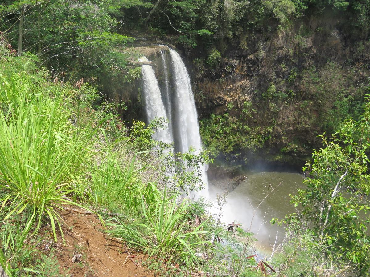 Searching for Falling Water on the Isle of Kauai 