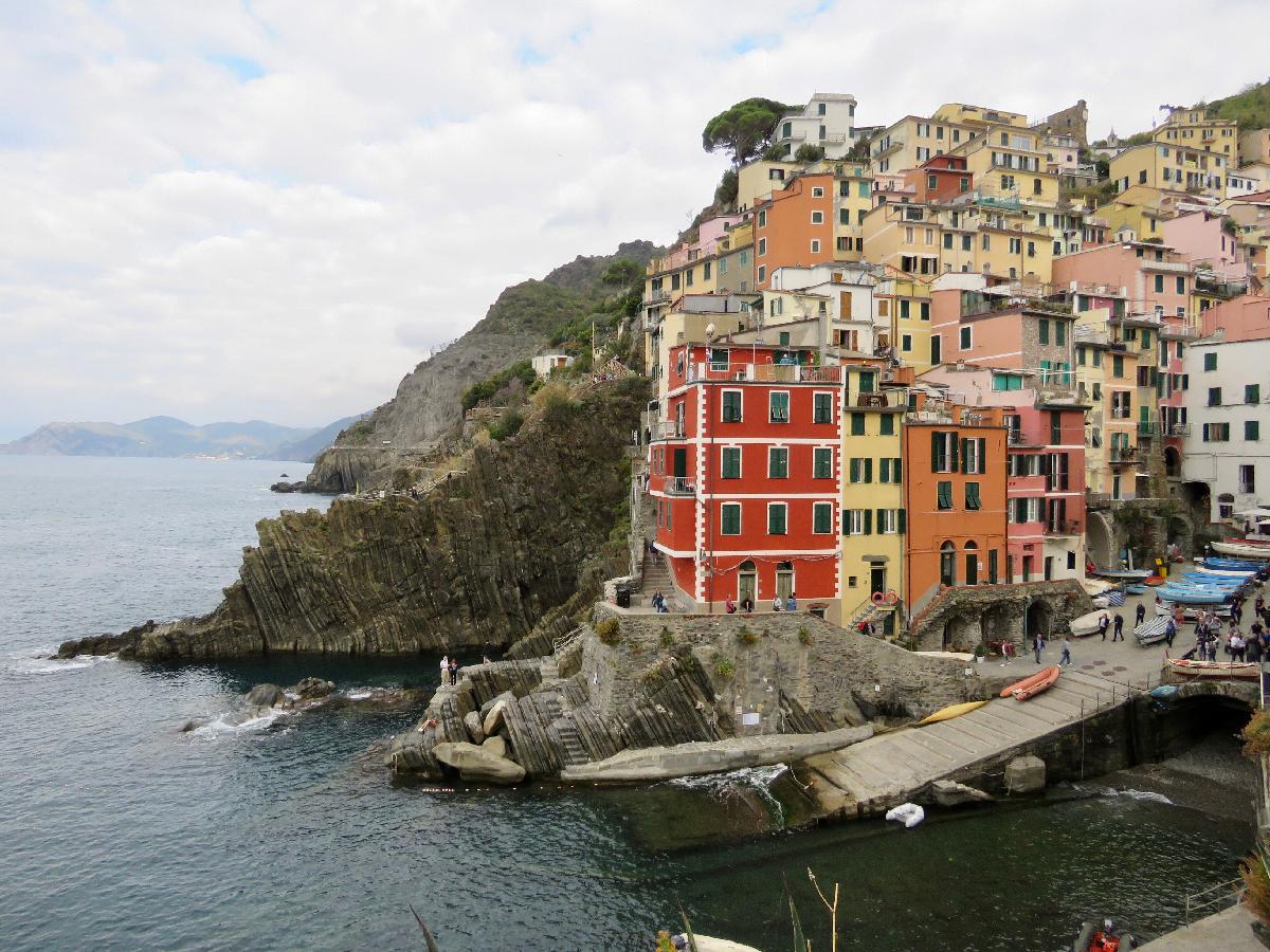 From Riomaggiore: Exploring Cinque Terre from South to North