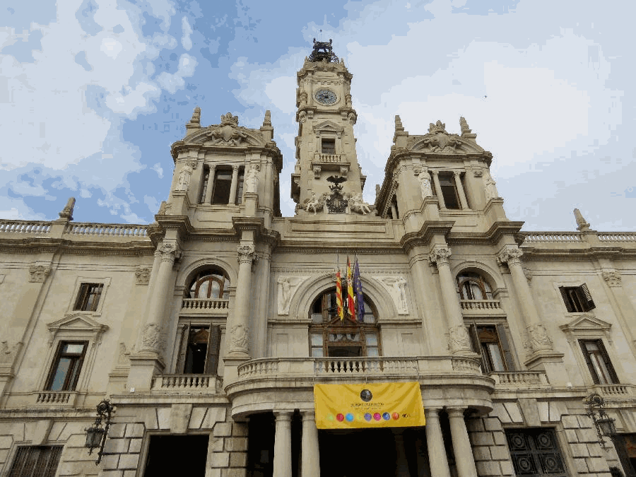 Time Passes by Quickly in Valencia's City Center 