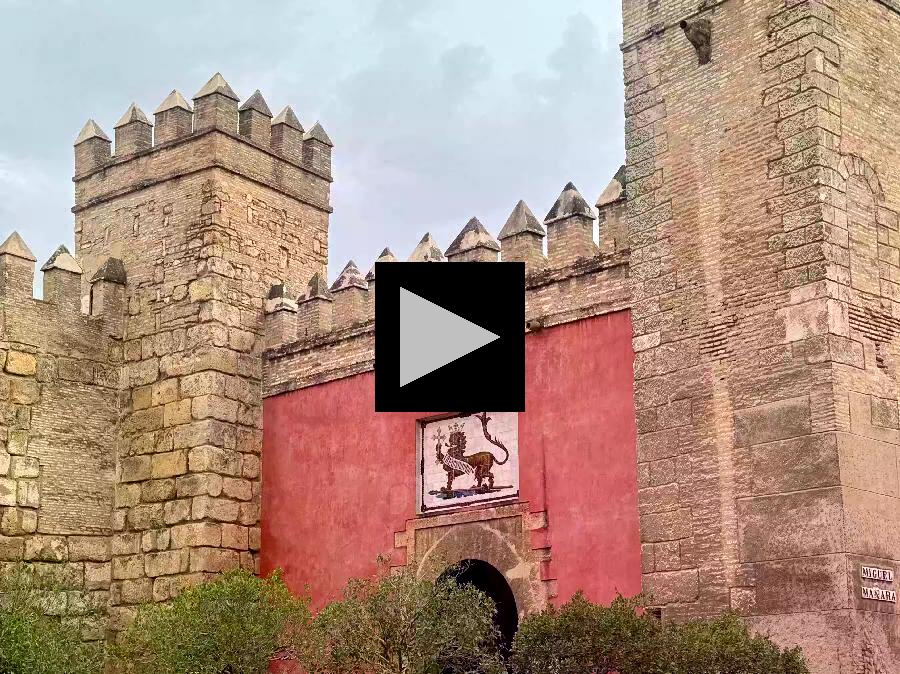 Amazing Architecture Around Seville's Royal Alcazar