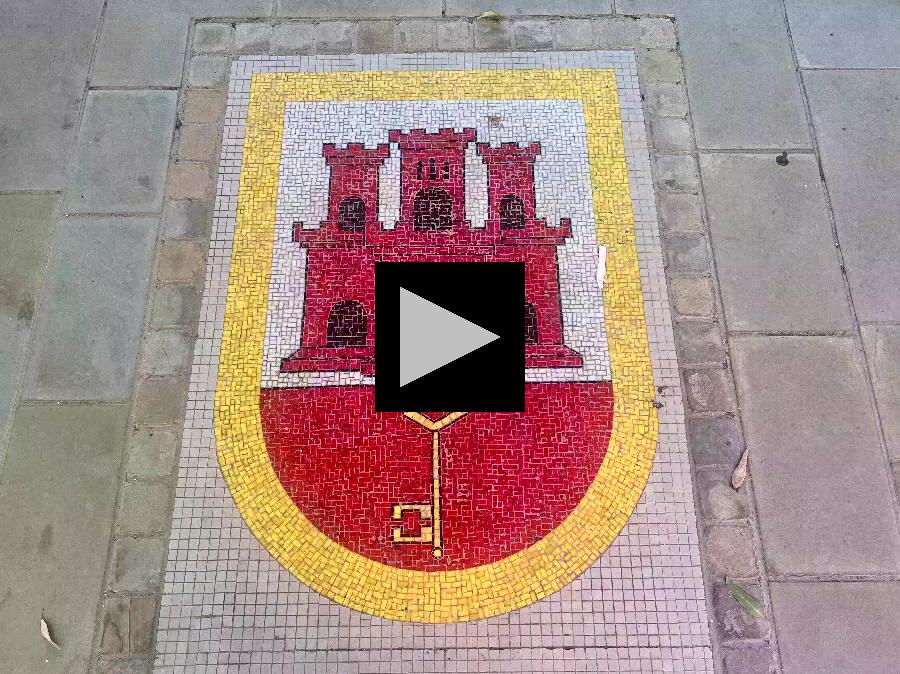 Stroll Through Historic Gibraltar and Casemates Square 